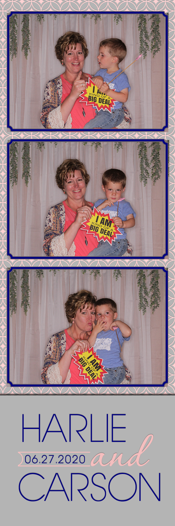 Carson and Harlie's Wedding | View more photos from the event at gallery.photoboothbillings.com/u/PhotoBoothBillings/Carson-and-Harlies-Wedding